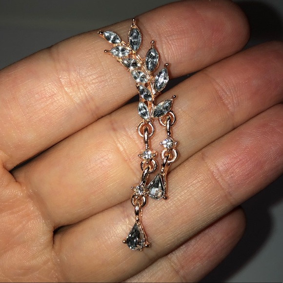 LAST ONE ☝️-Vine Crawling Earring with Dangles - Picture 2 of 5